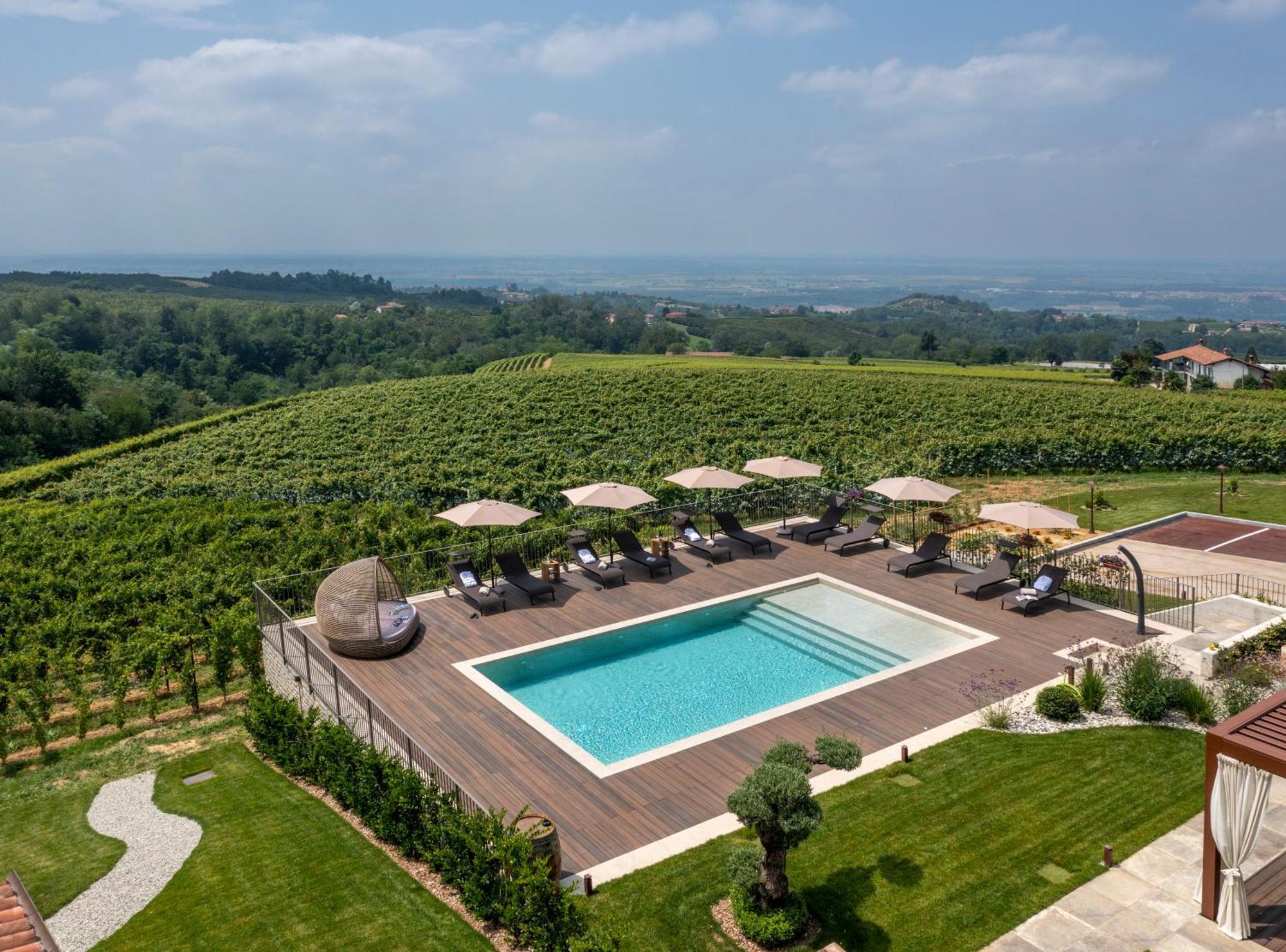 Antica Dimora Dosio Bed and Breakfast La Morra Exteriör bild